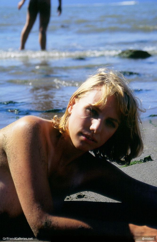 Beach Girls