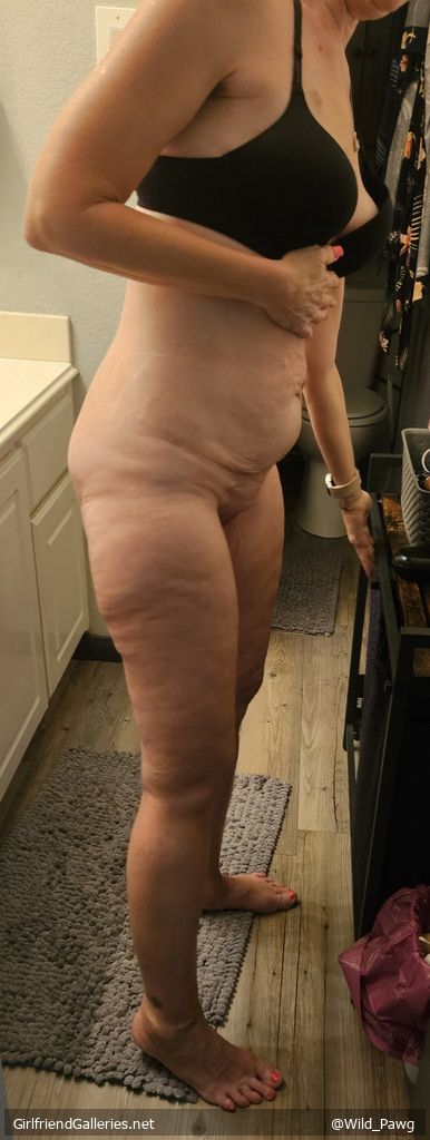 Hot Curvy Mature Blonde Bitch