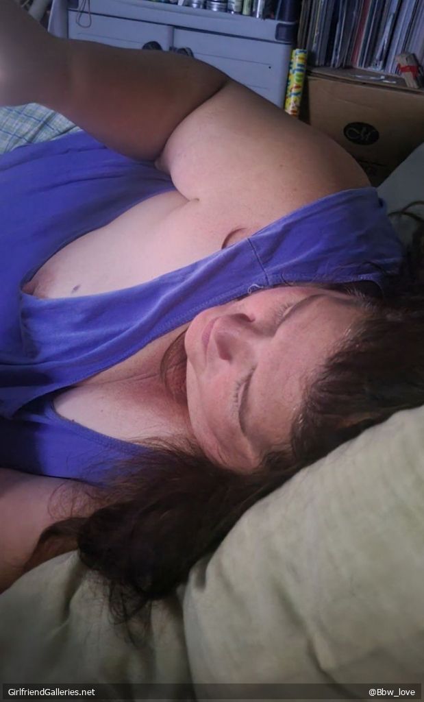 Some sexy wife pics