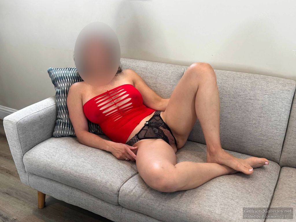 Red, Ripped and waiting