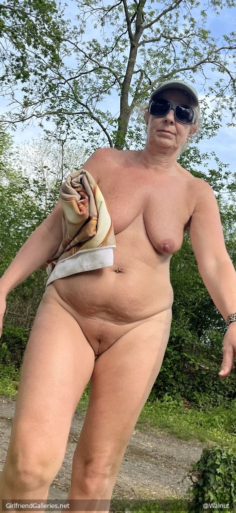 B/H weekend nude walks