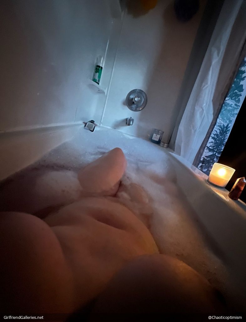 My PAWG Gf shower time