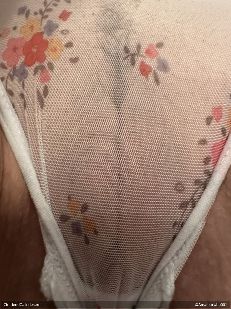 What panties are the best? Also vote with or out comma album