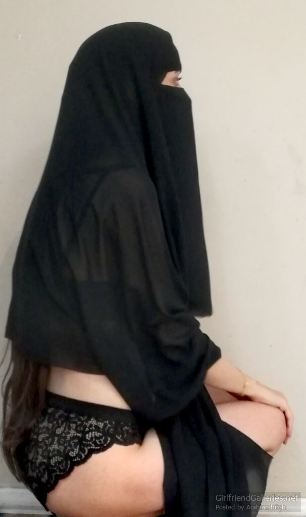 My sexy naked niqab ass تعري طيزي