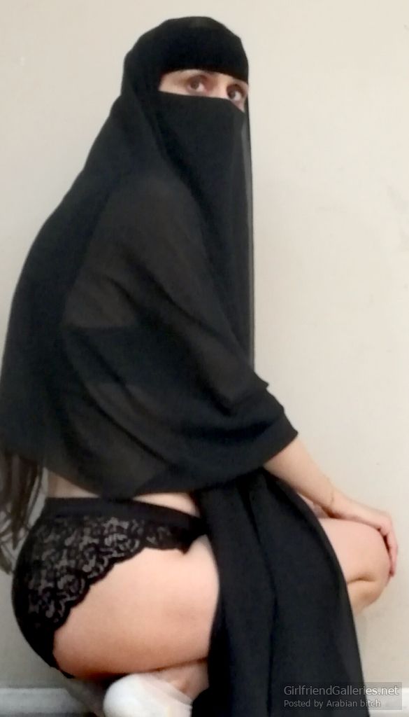 My sexy naked niqab ass تعري طيزي