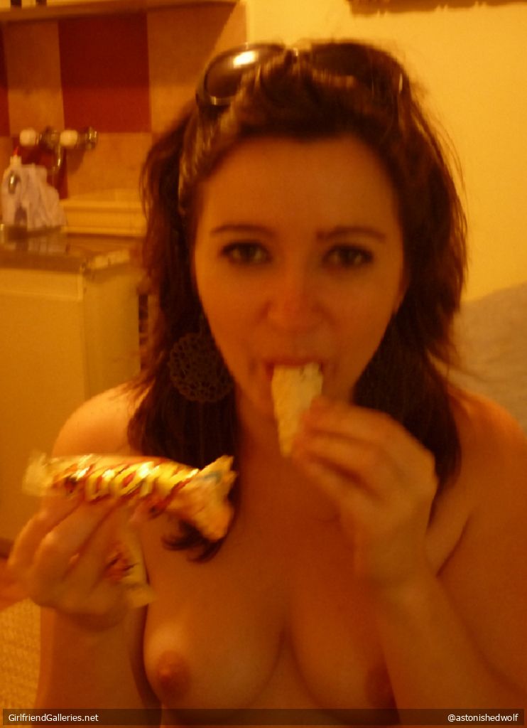 Rate Manon, 25.