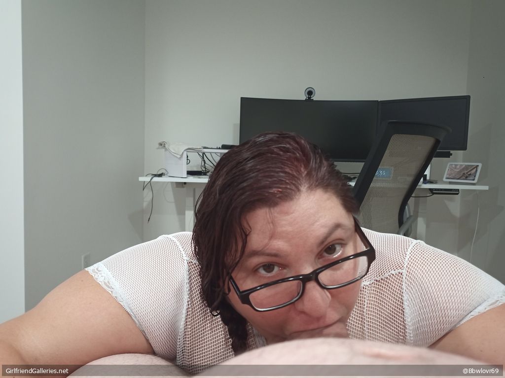 BBWLovr69 BBW Wife Sucking Fat Cock