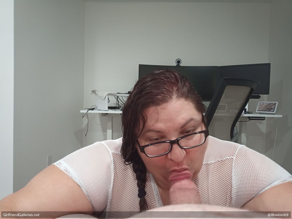 BBWLovr69 BBW Wife Sucking Fat Cock