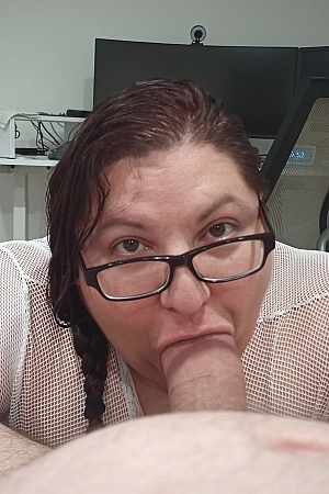 BBWLovr69 BBW Wife Sucking Fat Cock